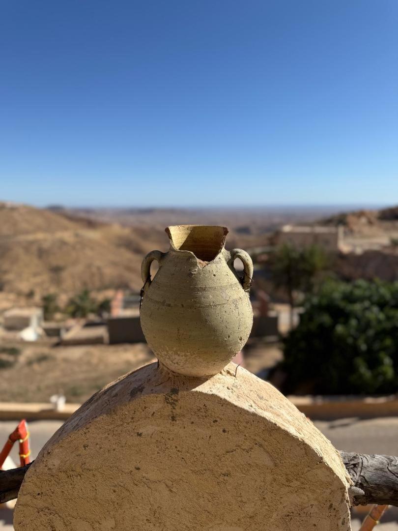 Dar Fatma Toujane Hotel Bagian luar foto